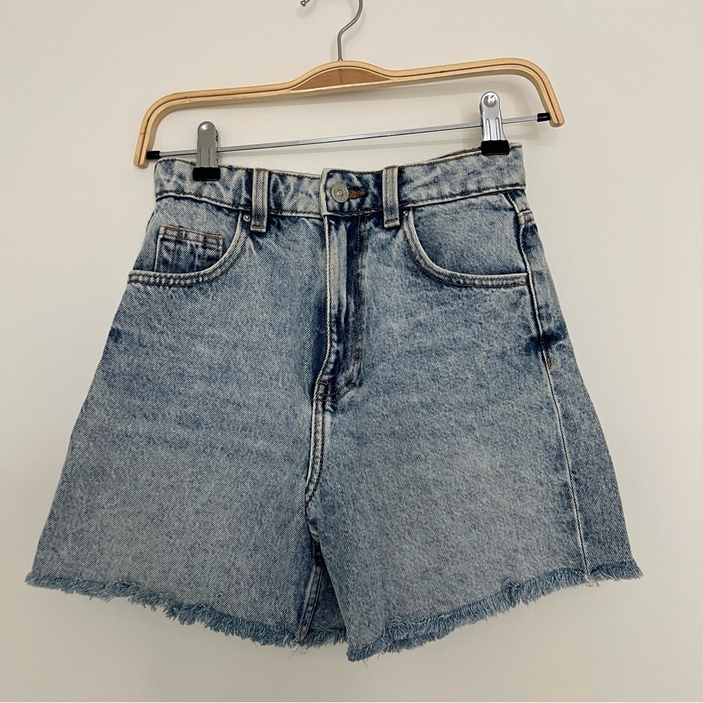 Zara Acid Wash Denim Blue Women's Shorts